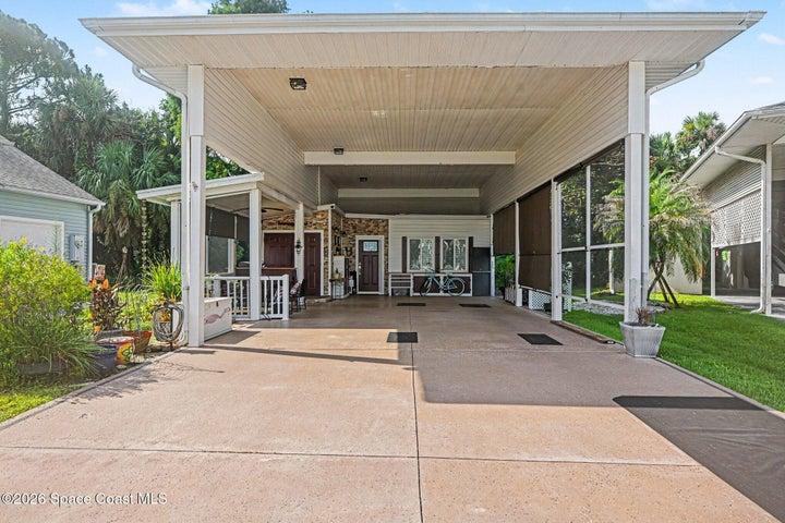 439 Plantation Drive, Titusville, FL, 32780 photo 2