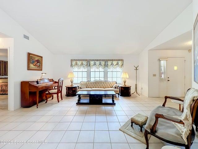 132 Oak Lake Road, Melbourne, FL, 32901 photo 5