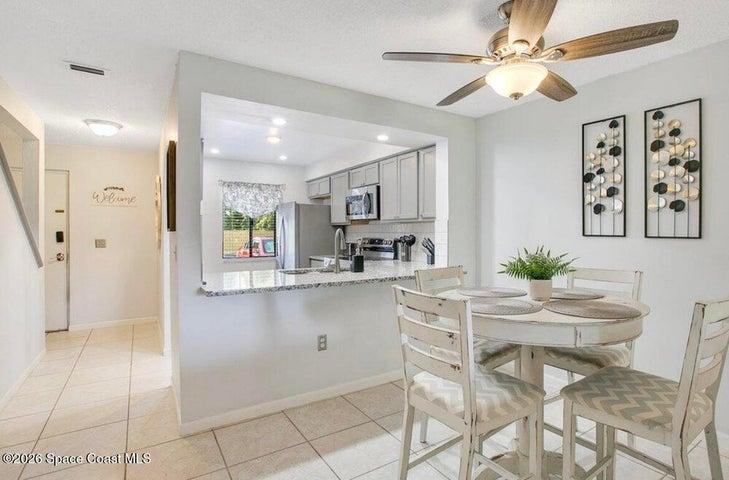 154 San Juan Circle, Melbourne, FL, 32935 photo 5