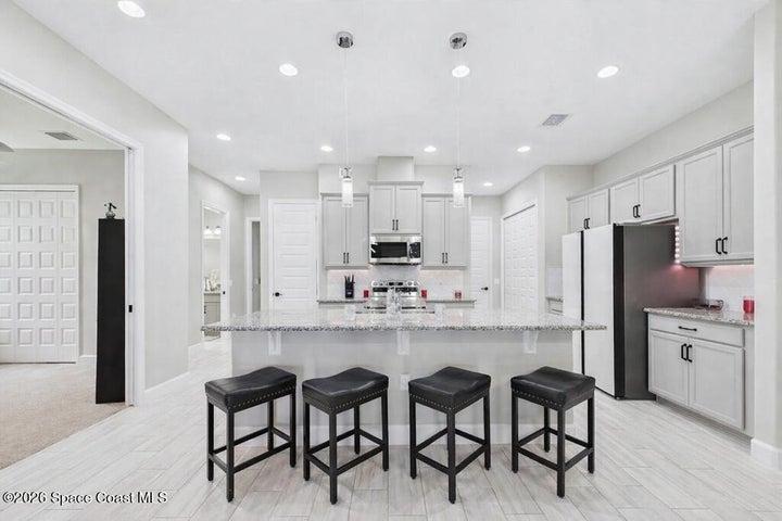 2940 Avalonia Drive, Melbourne, FL, 32940 photo 9