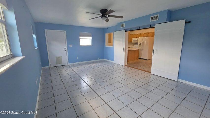 SPACIOUS FLEX ROOM