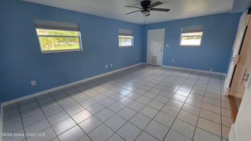 ZERO CARPET IN FLEX ROOM