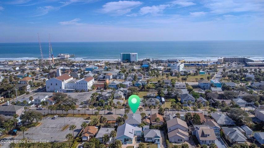 128 S Wild Olive Avenue, Daytona Beach, FL, 32118 photo 4