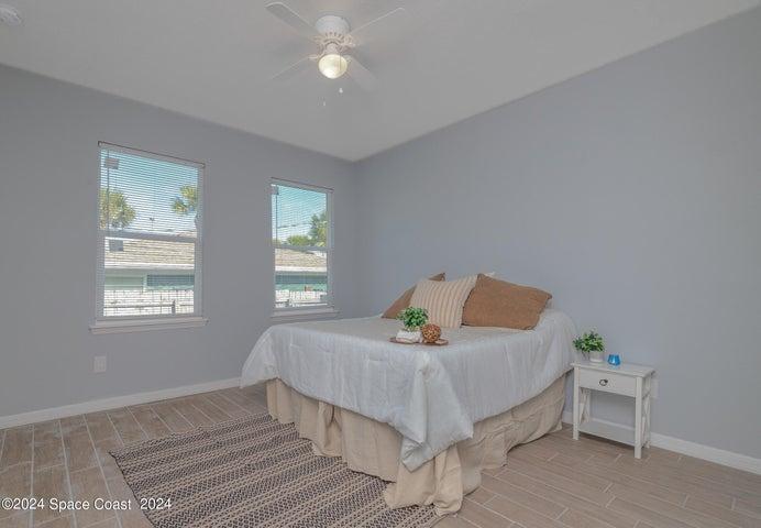 128 S Wild Olive Avenue, Daytona Beach, FL, 32118 photo 21