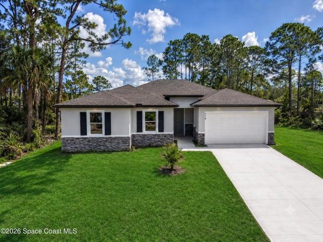 210 Sarah Road SW, Palm Bay