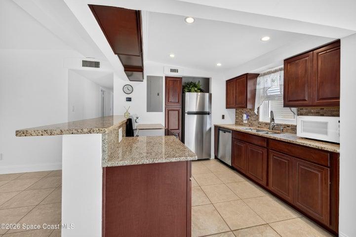 1250 Newfound Harbor Drive, Merritt Island, FL, 32952 photo 9
