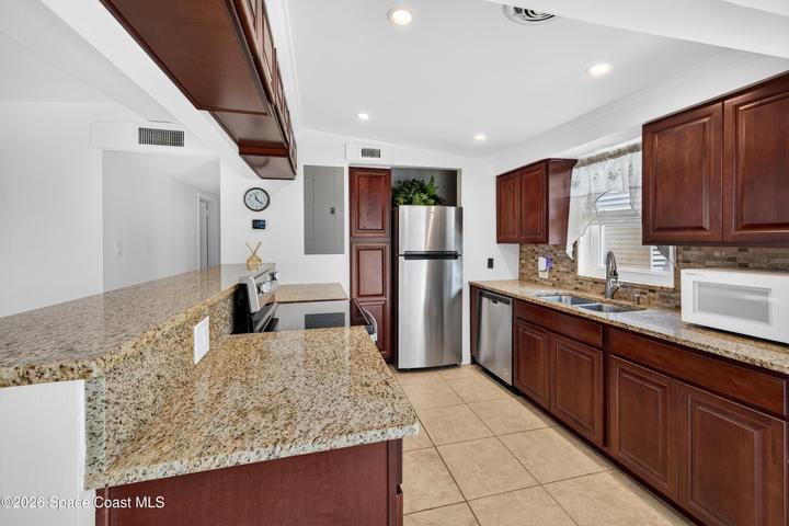 1250 Newfound Harbor Drive, Merritt Island, FL, 32952 photo 12