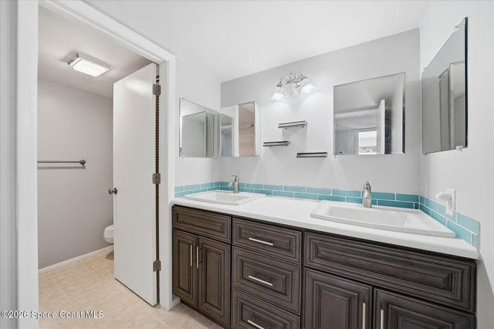 shared full bath