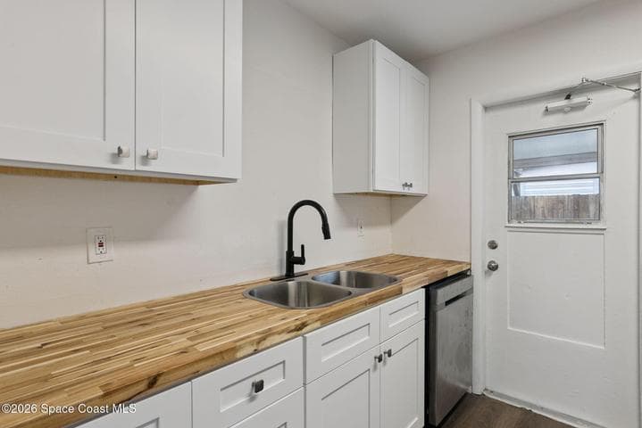 1061 Bianca Drive NE, Palm Bay, FL, 32905 photo 11