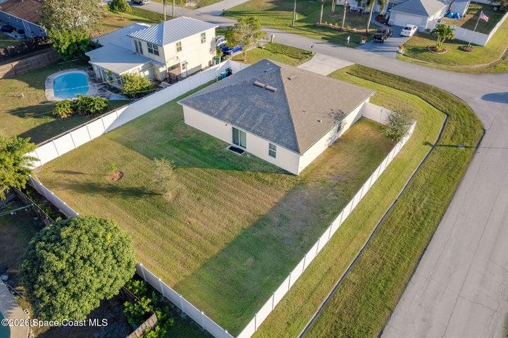 597 NW Kilpatrick Avenue, Port St. Lucie, FL, 34983 photo 2