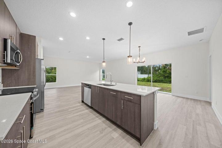 1240 Cogan Drive SE, Palm Bay, FL, 32909 photo 4