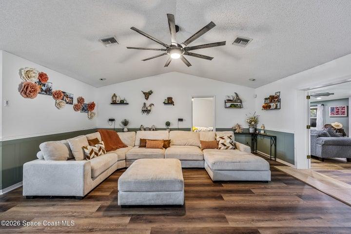 1467 Country Club Drive NE, Palm Bay, FL, 32905 photo 5
