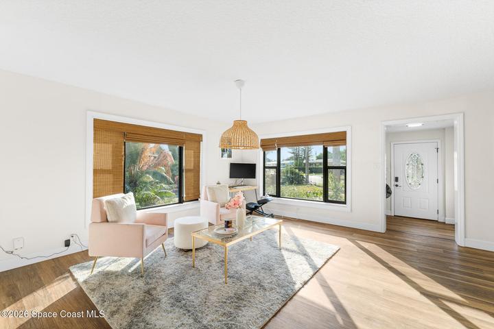 Light & Bright Living Space