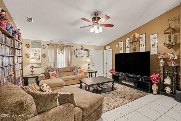474 El Dorado Avenue SE, Palm Bay, FL, 32909 photo 5