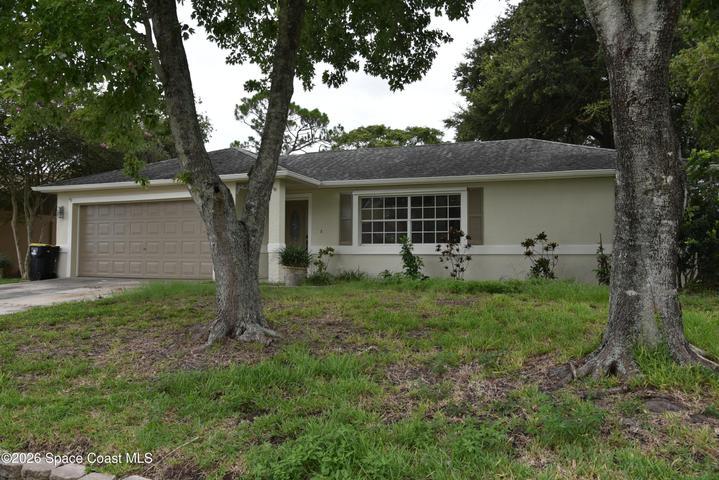 988 Hunt Street NW, Palm Bay