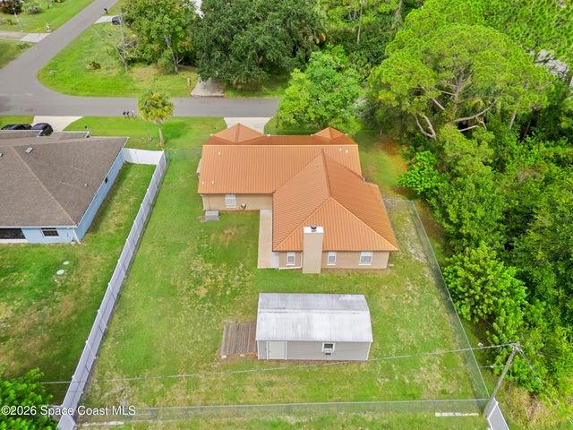 491 Carpenter Avenue NW, Palm Bay