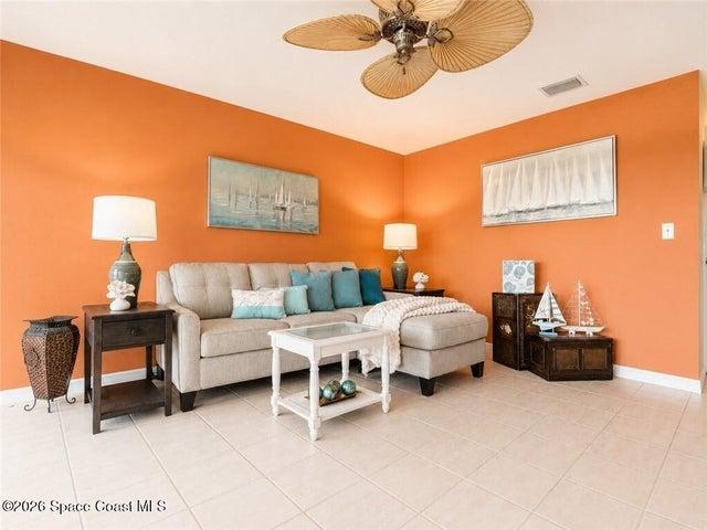 55 Woodland Drive 206, Vero Beach, FL, 32962 photo 4