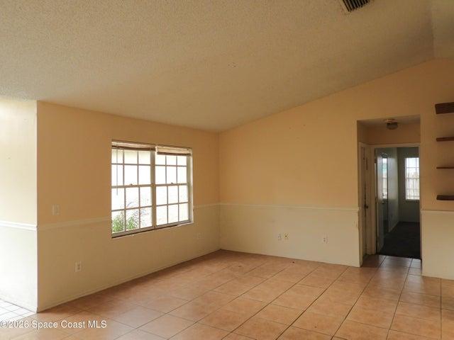 891 Parsons Circle SE, Palm Bay, FL, 32909 photo 5