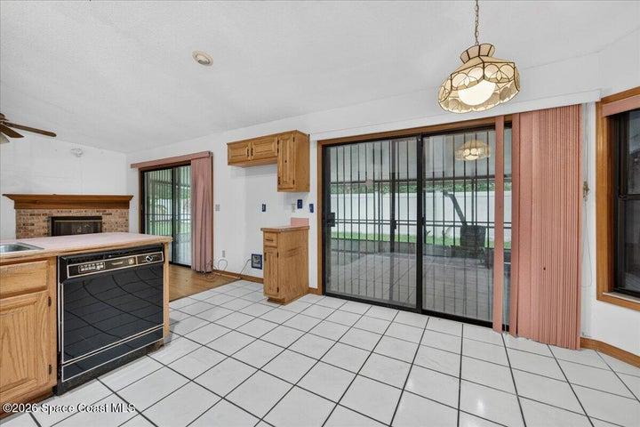 344 N Frederick Avenue, Daytona Beach, FL, 32114 photo 12