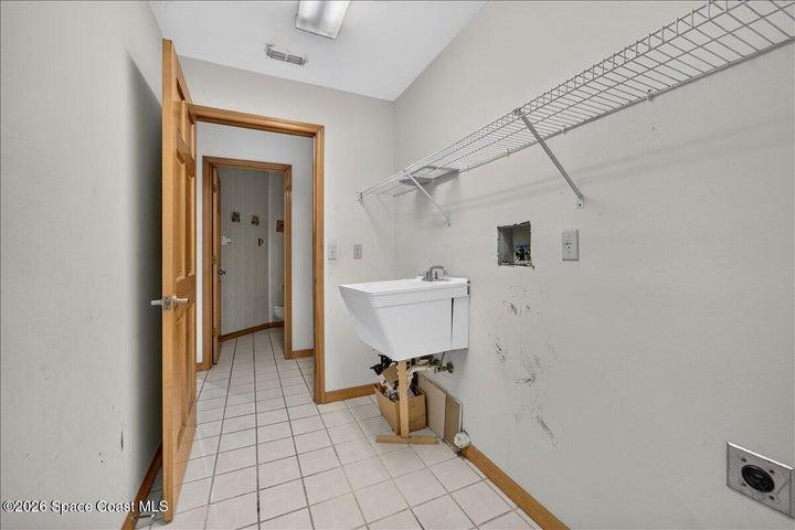 344 N Frederick Avenue, Daytona Beach, FL, 32114 photo 24