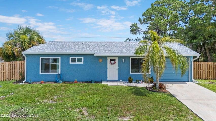 383 Lisa Road NE, Palm Bay