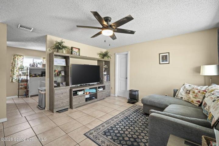 383 Lisa Road NE, Palm Bay, FL, 32907 photo 2