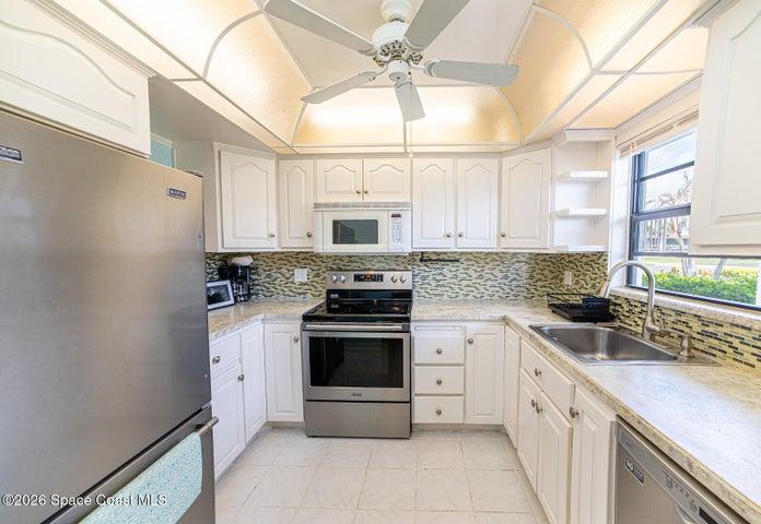 200 Saint Lucie Lane 203, Cocoa Beach, FL, 32931 photo 5