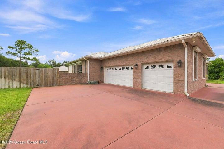 8605 Lake Ridge Drive, Palm Bay, FL, 32909 photo 19