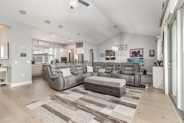 1923 Crossbill Drive, Titusville, FL, 32796 photo 4