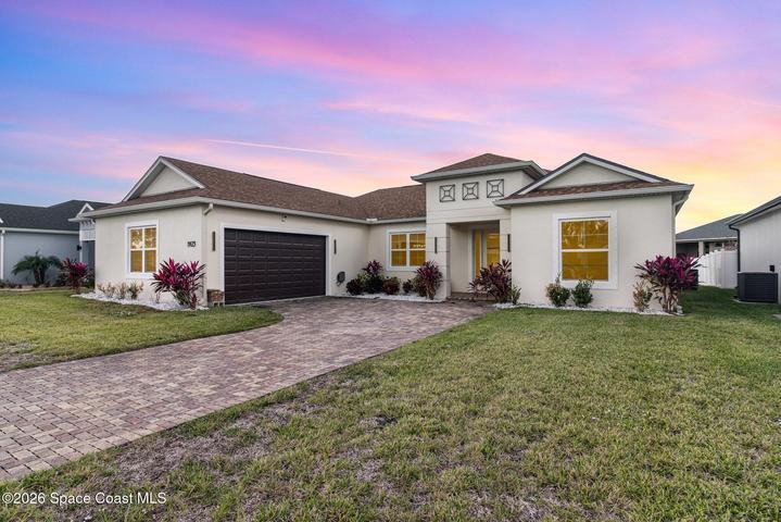1923 Crossbill Drive, Titusville