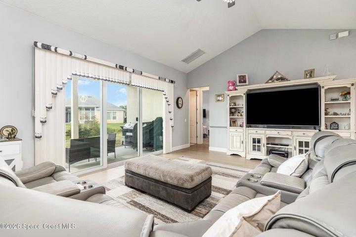 1923 Crossbill Drive, Titusville, FL, 32796 photo 5