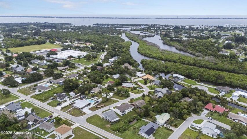1121 River Drive NE, Palm Bay, FL, 32905 photo 32