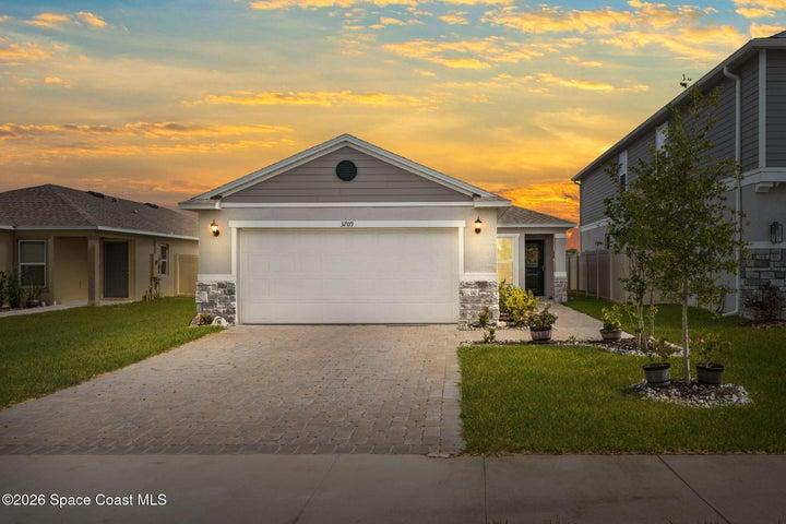 3709 Grappler Circle SE, Palm Bay