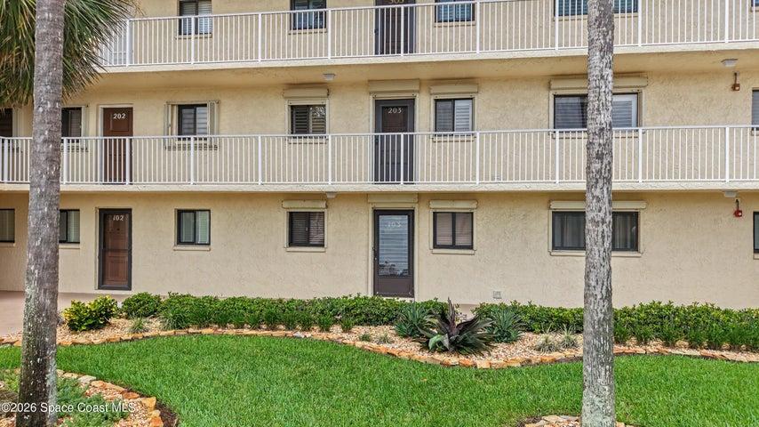 55 N 4th Street 103, Cocoa Beach, FL, 32931 photo 3