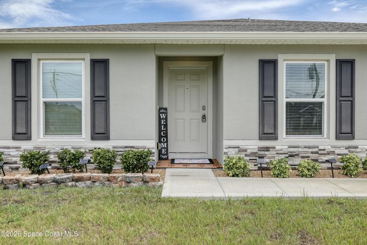 102 Fayetteville Street SW, Palm Bay, FL, 32908 photo 2