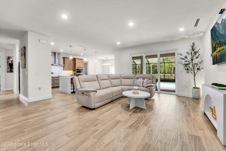 8025 SE Babcock Street SE, Grant-Valkaria, FL, 32909 photo 5