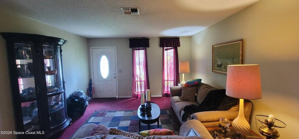 2014 Willow Oak Drive, Edgewater, FL, 32141 photo 2