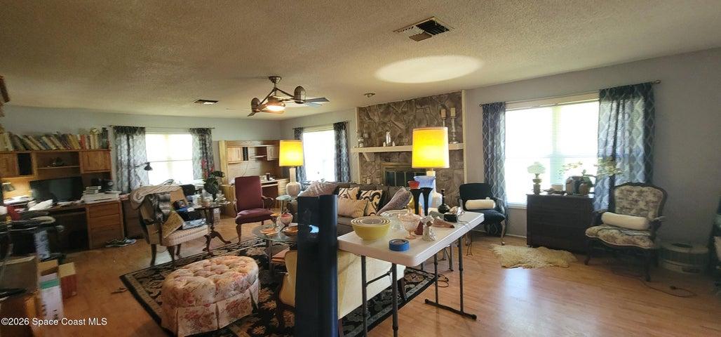 2014 Willow Oak Drive, Edgewater, FL, 32141 photo 3