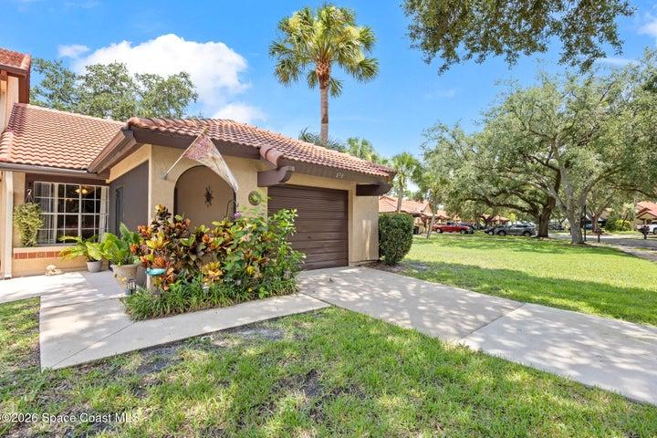 898 Brow Court NE, Rockledge, FL, 32955 photo 3