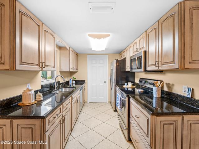 2405 Lisa Lane, Melbourne, FL, 32935 photo 3