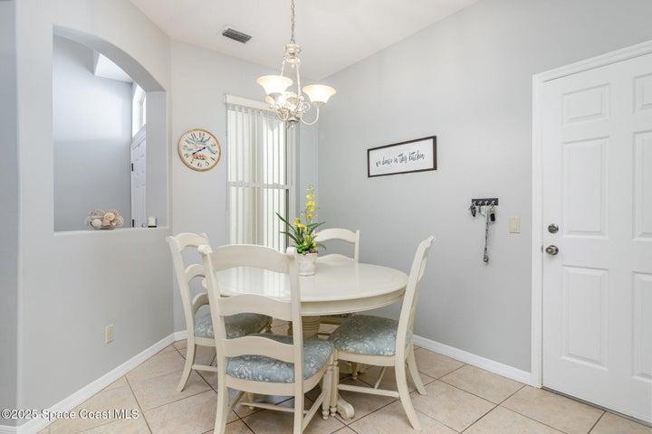 702 Mar Brisa Court U-702, Satellite Beach, FL, 32937 photo 4
