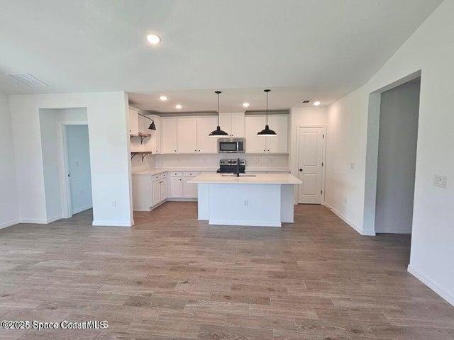 802 Upland Avenue SE 15, Palm Bay, FL, 32909 photo 2