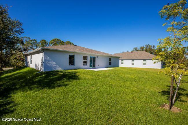 Model home - actual lot & features may vary.