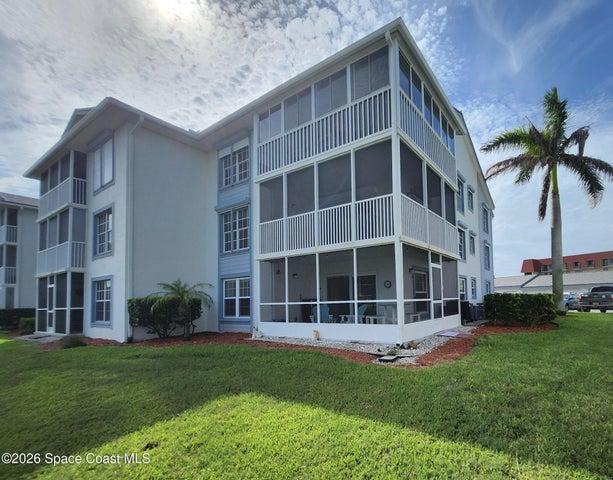 1st Floor Corner! Best Location! Lots of Natural Light!