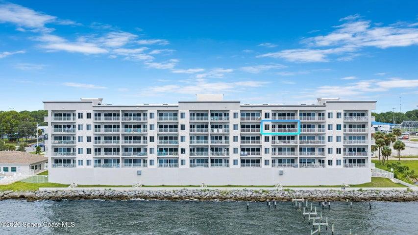 Riverside view, unit outlined