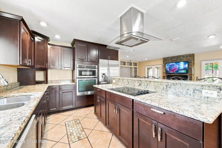 1419 Brook Drive, Titusville, FL, 32780 photo 5