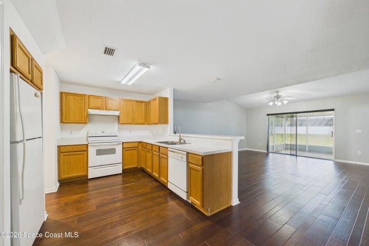 61 Sunset Street, Satellite Beach, FL, 32937 photo 4