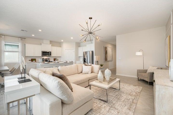 4101 Hollingsworth Drive SE, Palm Bay, FL, 32909 photo 4