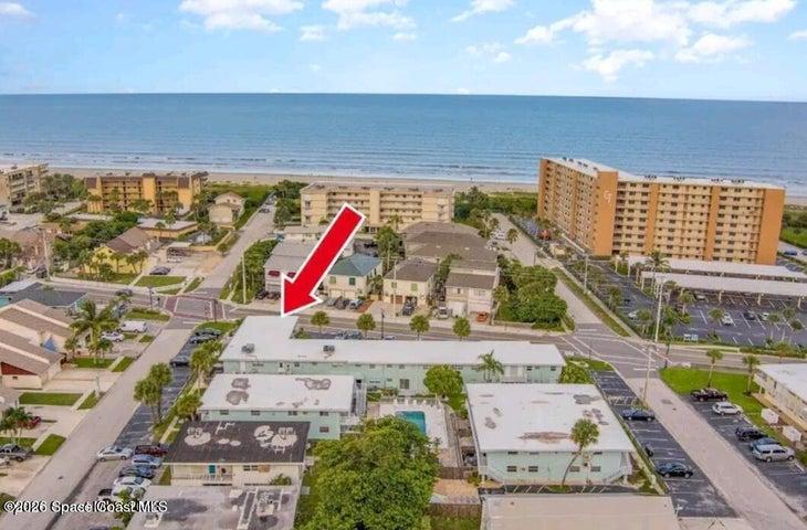 1 block from the beach!
