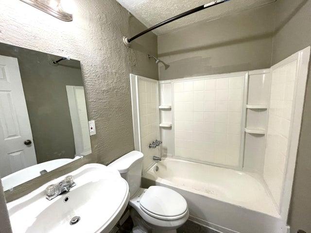 415 S Robbins Avenue A/B/C, Titusville, FL, 32796 photo 11